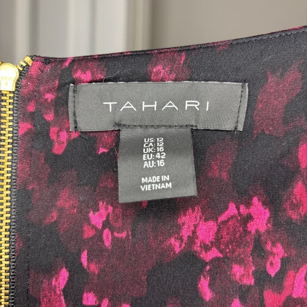 TAHARI Shift Dress Womens 12 Black Pink 1/2 sleeve Stretch Back Zip - Picture 5 of 5
